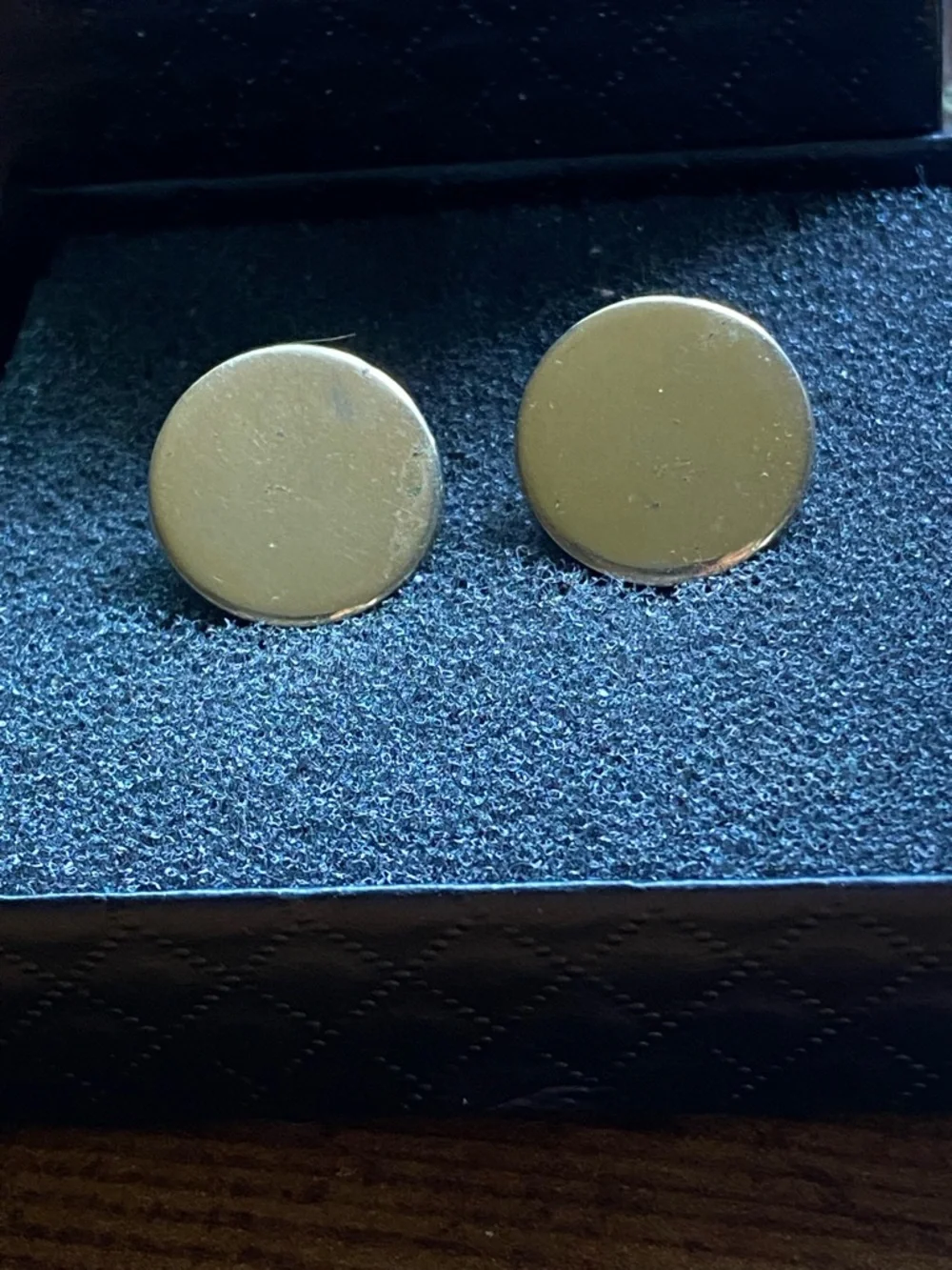 Anson sleek round